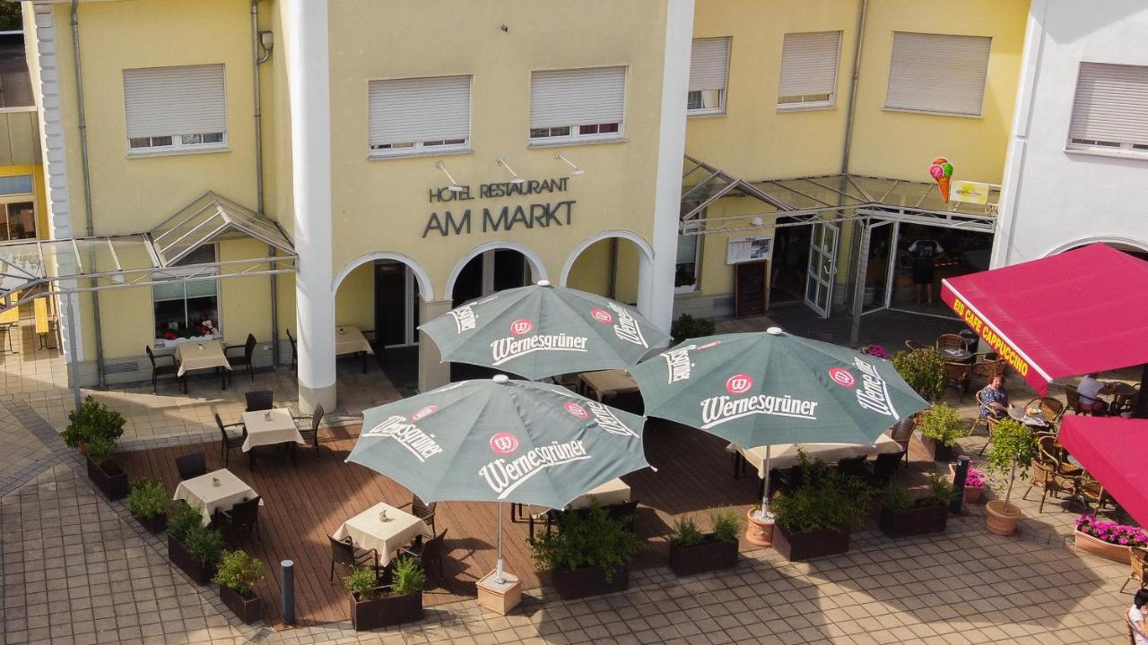 Warias Hotel & Restaurant Braunsbedra Extérieur photo