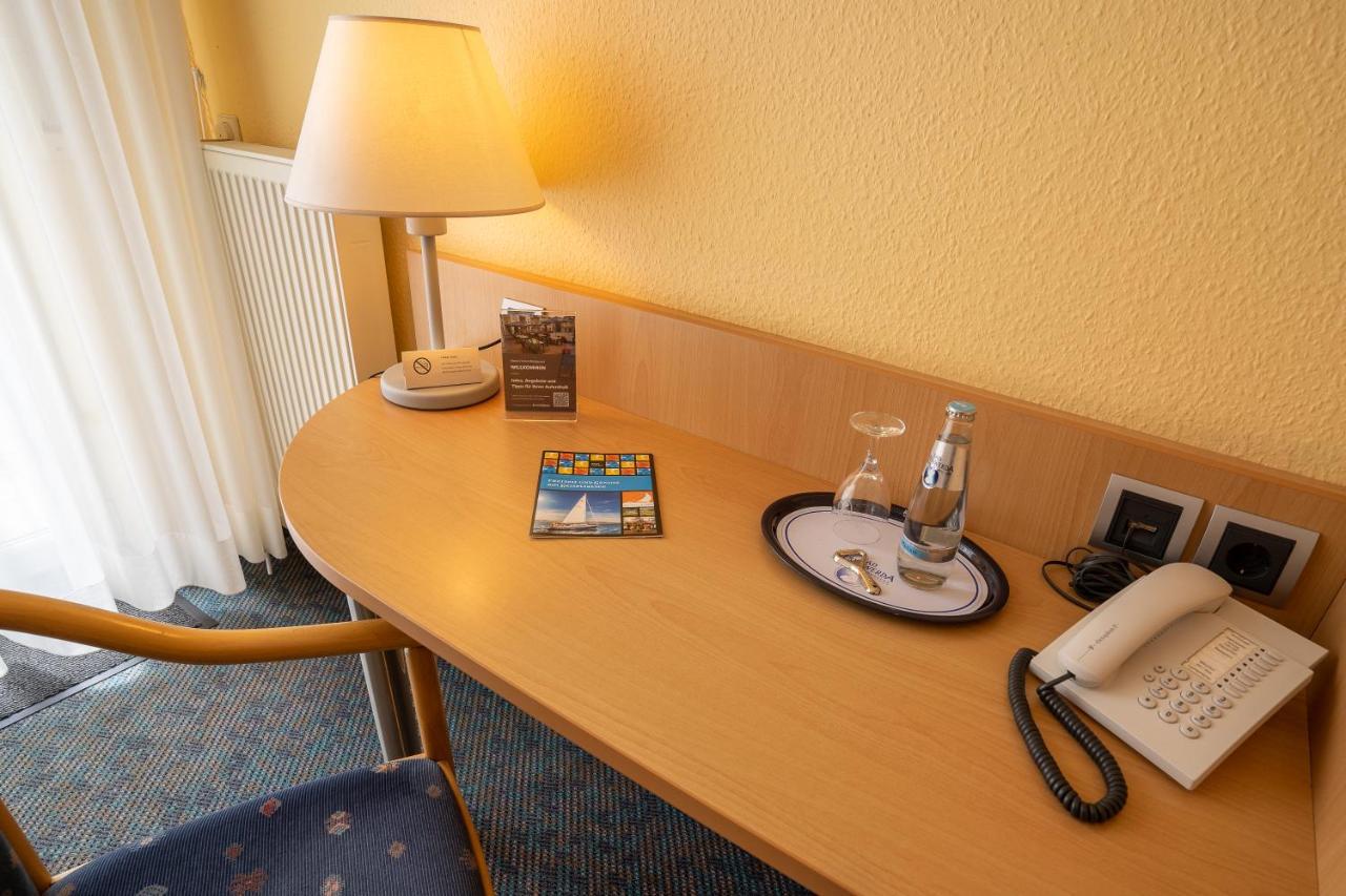 Warias Hotel & Restaurant Braunsbedra Extérieur photo