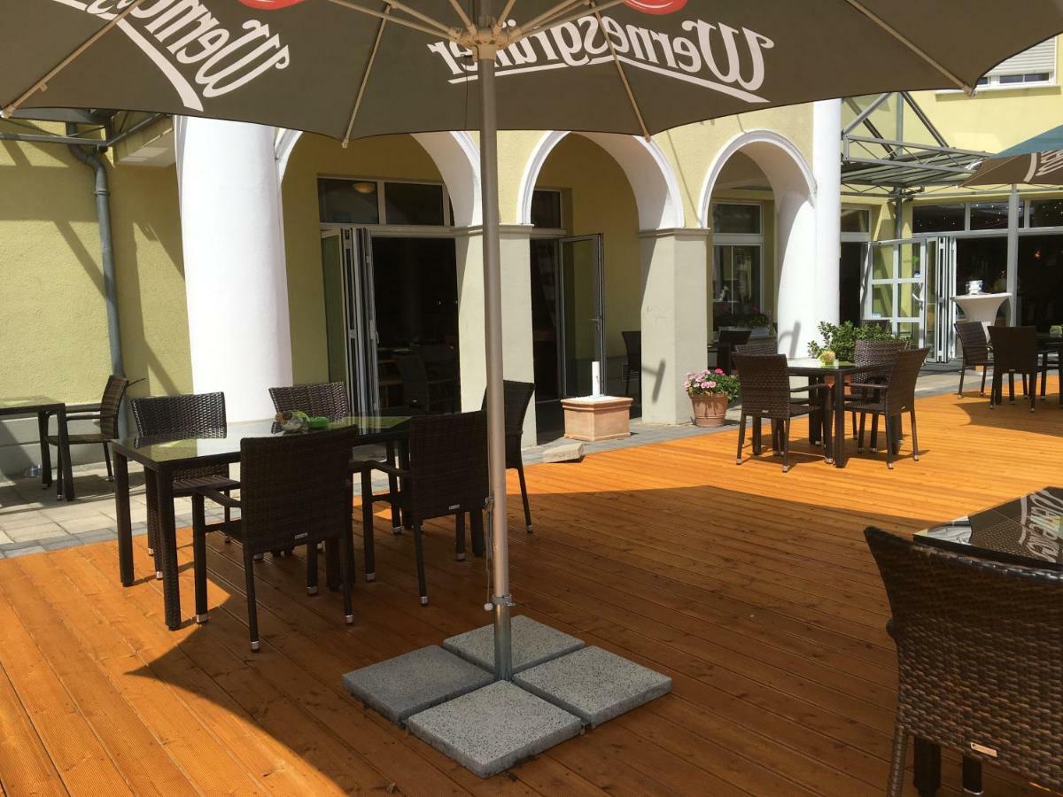 Warias Hotel & Restaurant Braunsbedra Extérieur photo