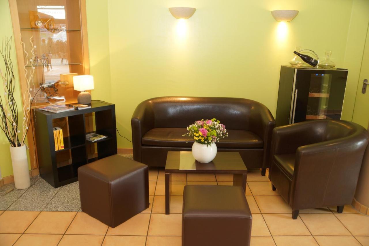 Warias Hotel & Restaurant Braunsbedra Extérieur photo