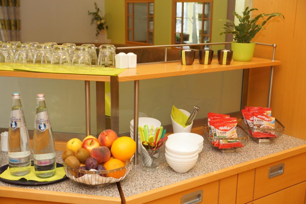 Warias Hotel & Restaurant Braunsbedra Extérieur photo